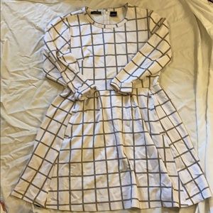 grid peplum dress with pockets!!